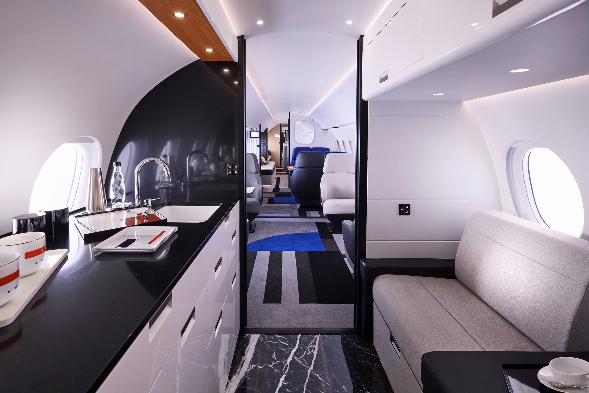 Dassault Falcon 10X Interior