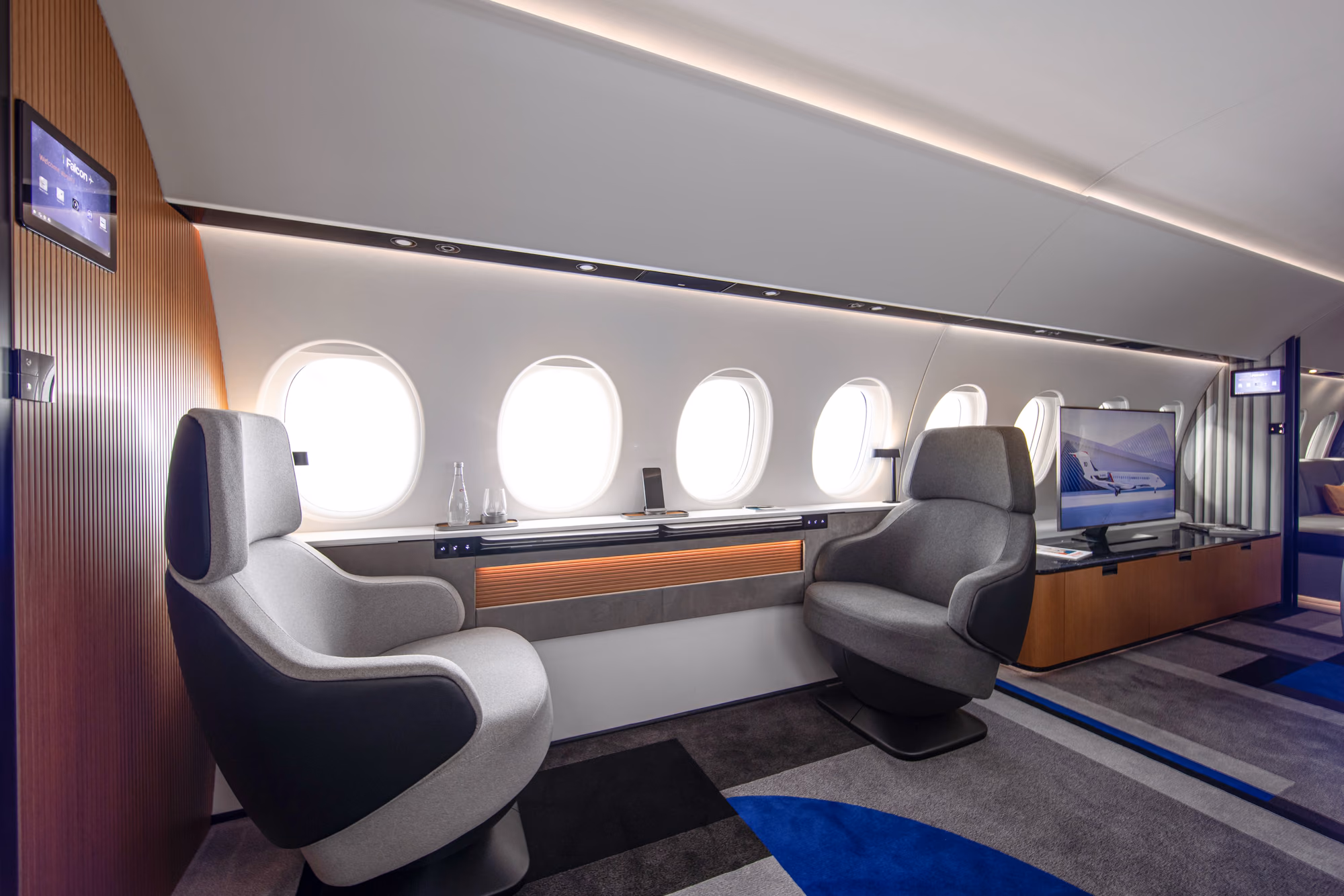Dassault Falcon 10X Interior