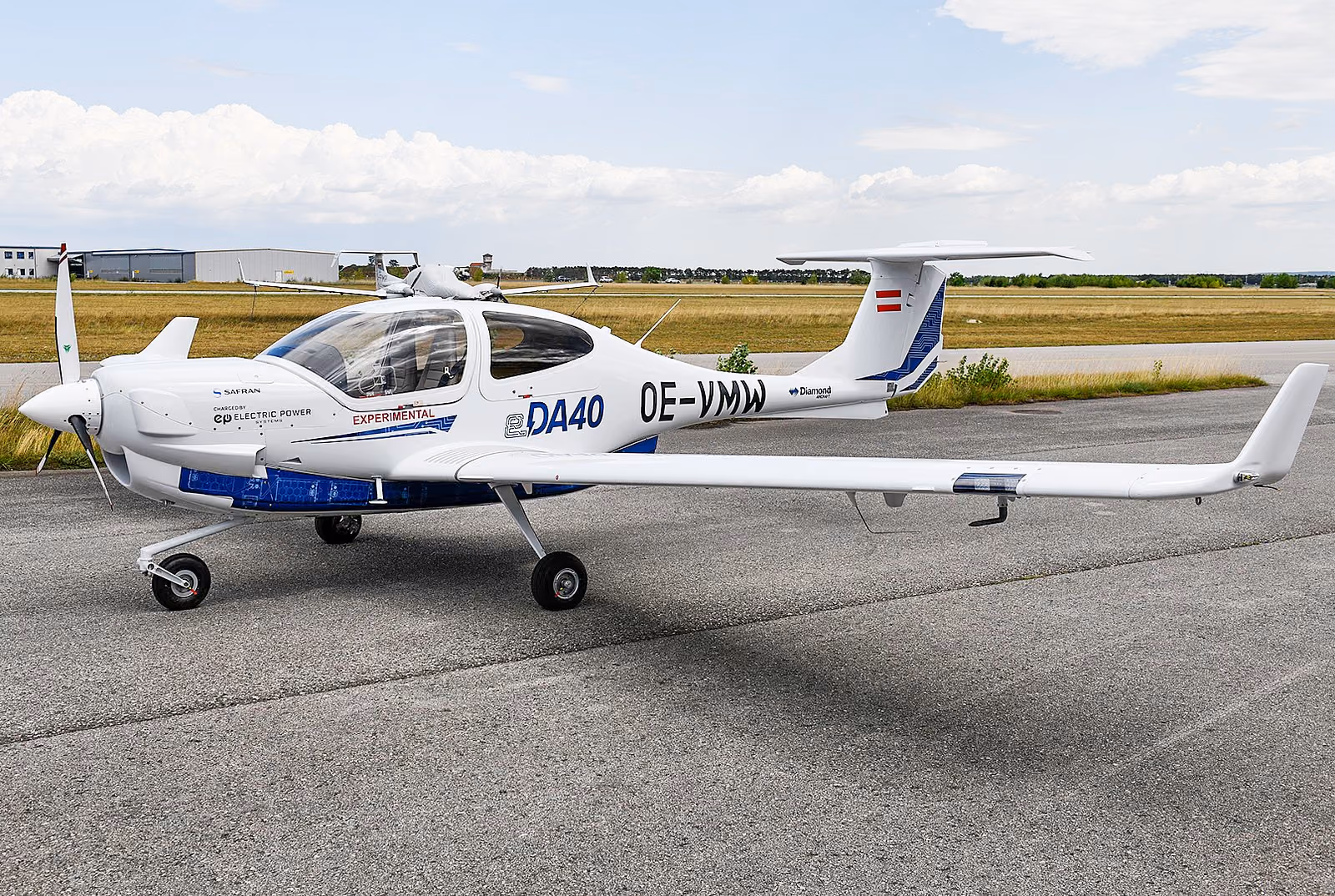 Diamond Aircraft's eDA40 Takes Its First Electric Leap into the Skies