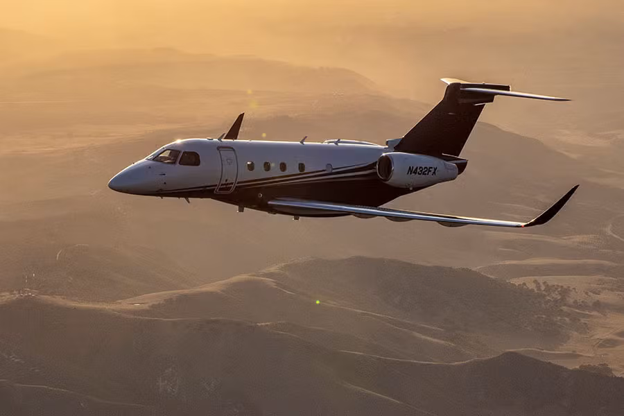 Flexjet private jet flying
